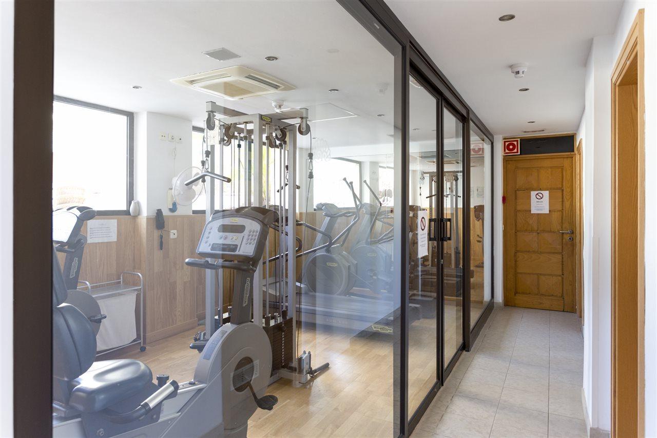 Atlas Tenerife Residence Resort 洛斯克里斯蒂亚诺斯 外观 照片