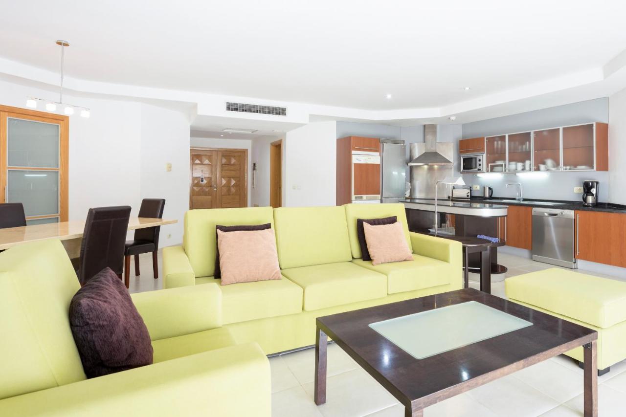 Atlas Tenerife Residence Resort 洛斯克里斯蒂亚诺斯 外观 照片