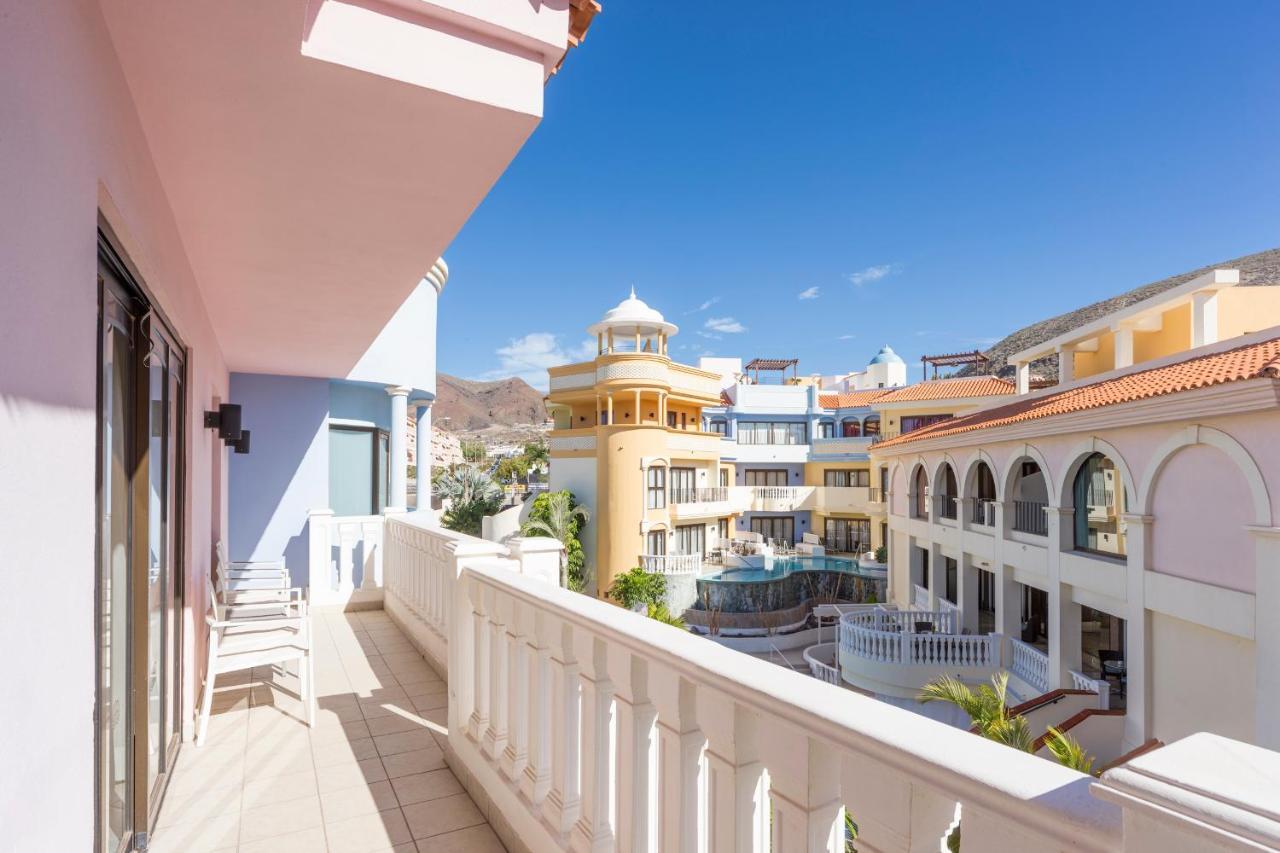 Atlas Tenerife Residence Resort 洛斯克里斯蒂亚诺斯 外观 照片