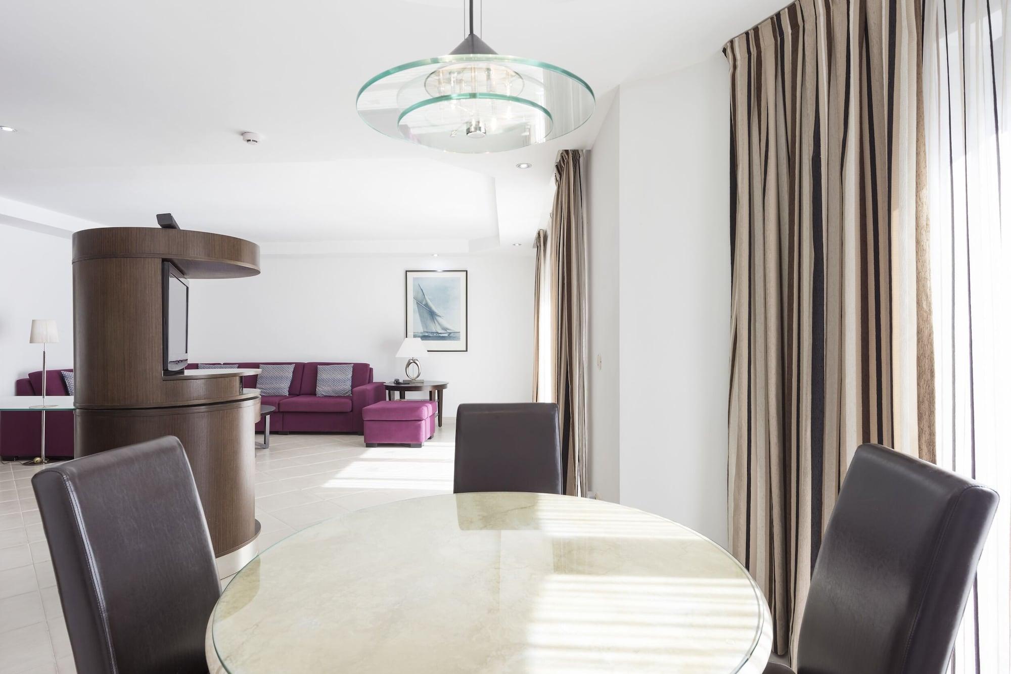 Atlas Tenerife Residence Resort 洛斯克里斯蒂亚诺斯 外观 照片