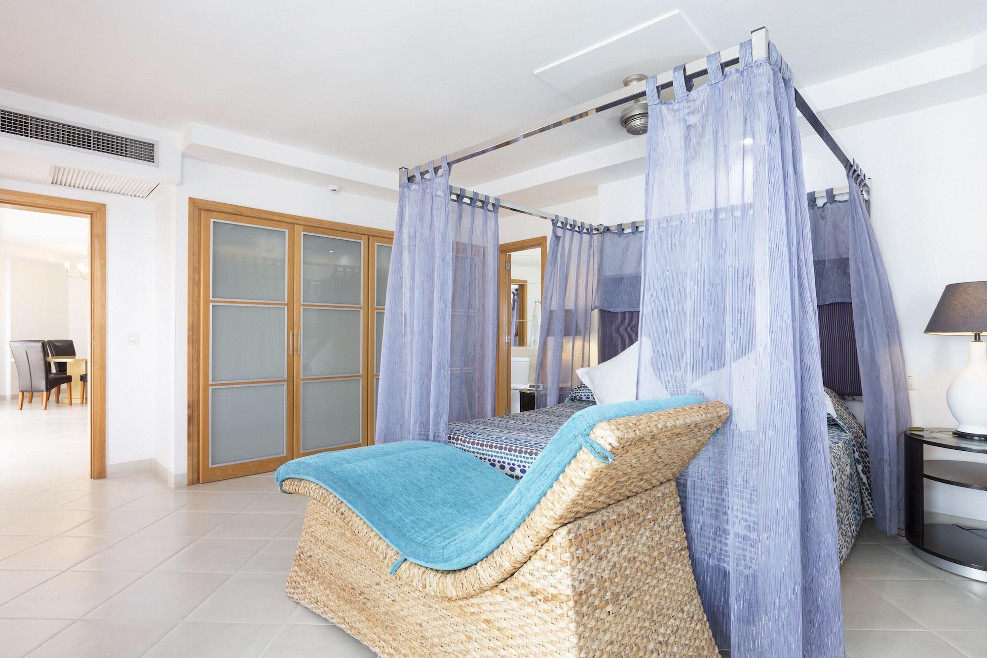 Atlas Tenerife Residence Resort 洛斯克里斯蒂亚诺斯 外观 照片